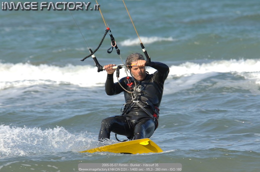 2005-05-07 Rimini - Bunker - Kitesurf 35